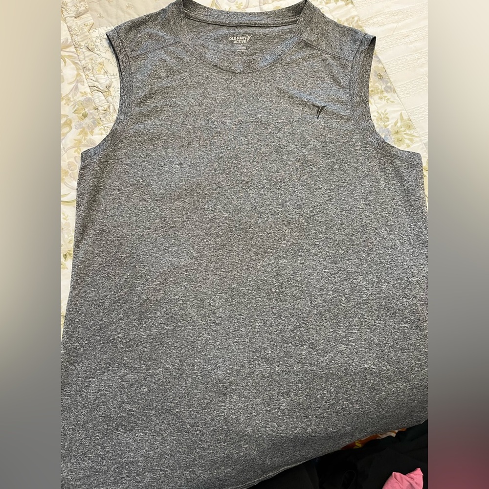 Mens Old Navy Athletic Tank Medium